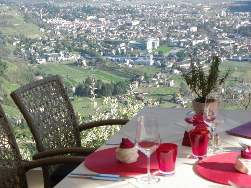 Hotel Kronsbuehel 티롤로 외부 사진